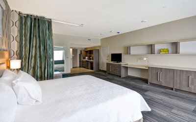 Home2 Suites by Hilton Perrysburg Levis Commons Toledo