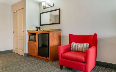 Country Inn & Suites by Radisson, Rossford - Toledo South