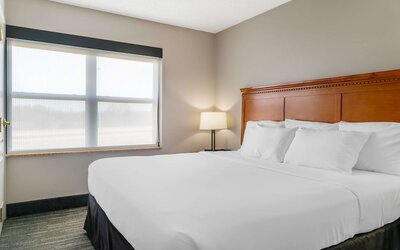 Country Inn & Suites by Radisson, Rossford - Toledo South