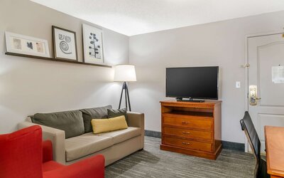 Country Inn & Suites by Radisson, Rossford - Toledo South