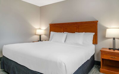Country Inn & Suites by Radisson, Rossford - Toledo South