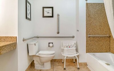 Country Inn & Suites by Radisson, Rossford - Toledo South
