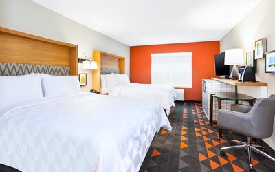 Holiday Inn & Suites Toledo Southwest - Perrysburg by IHG