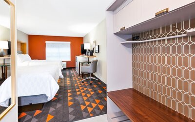 Holiday Inn & Suites Toledo Southwest - Perrysburg by IHG