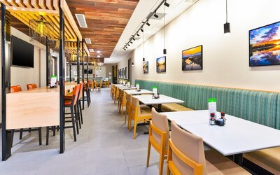 Holiday Inn & Suites Toledo Southwest - Perrysburg by IHG