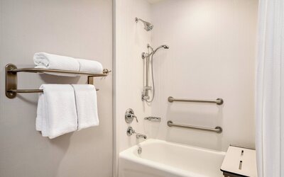 Courtyard by Marriott Ewing Princeton