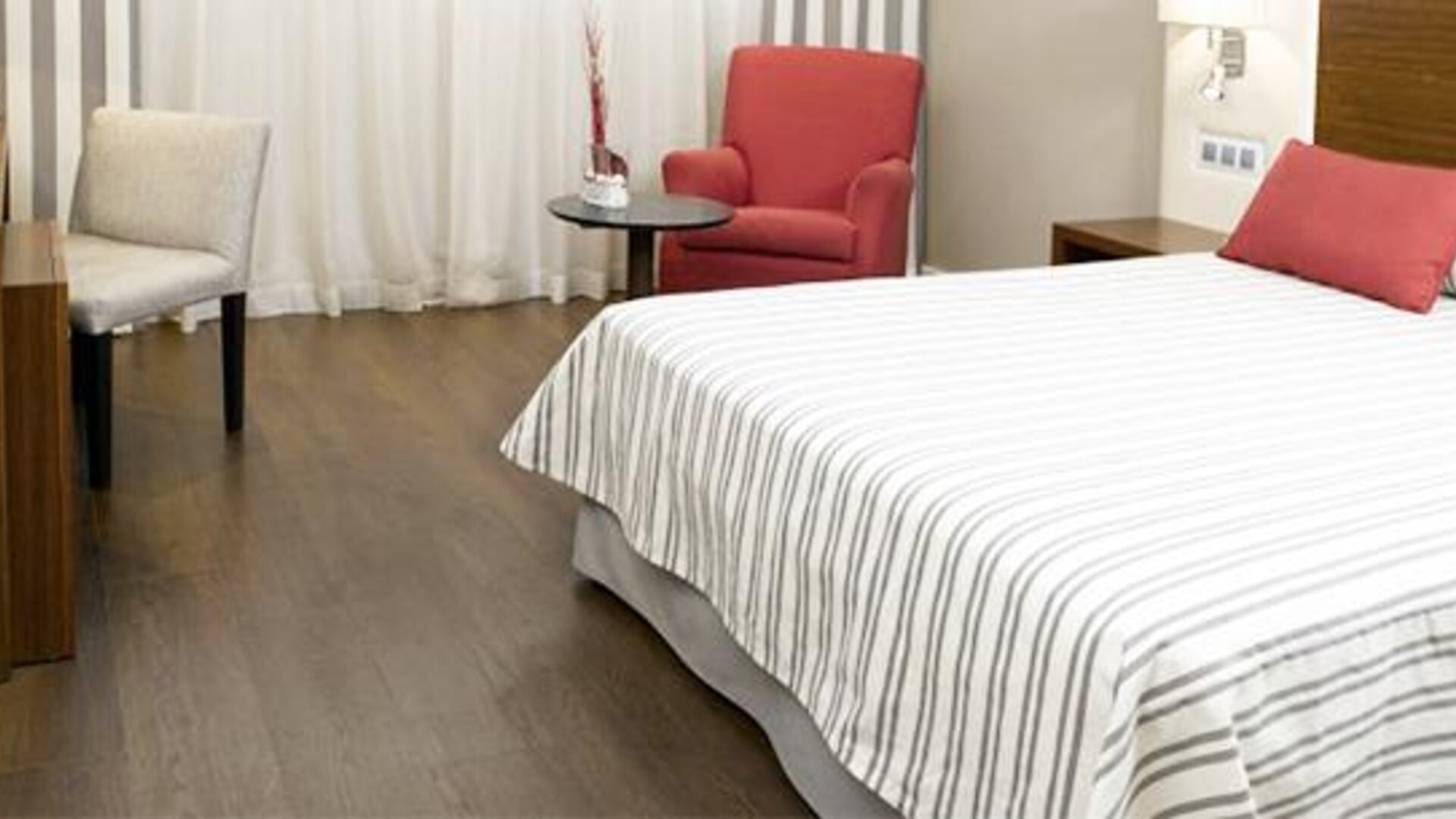 Hotel Sercotel Ciutat De Montcada