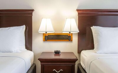 Country Inn & Suites by Radisson, Tucson City Center, AZ