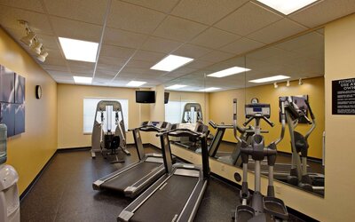 Country Inn & Suites by Radisson, Tucson City Center, AZ