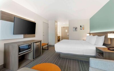 Comfort Suites At Tucson Mall