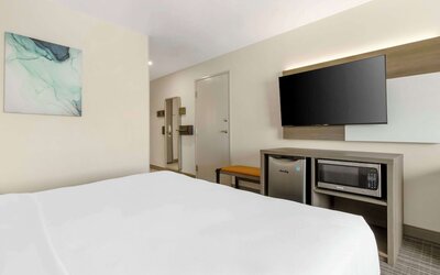 Comfort Suites At Tucson Mall