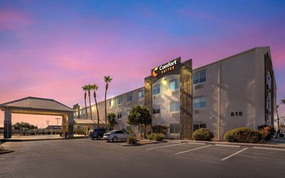 Comfort Suites At Tucson Mall