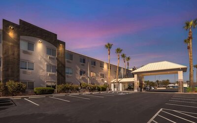 Comfort Suites At Tucson Mall