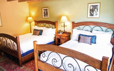 Hacienda Del Sol Guest Ranch Resort