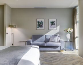 Hotel Sleep & Fly Business Center