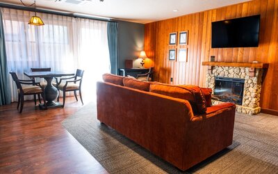 Mount Lemmon Lodge