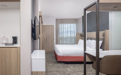 SpringHill Suites Tucson at The Bridges