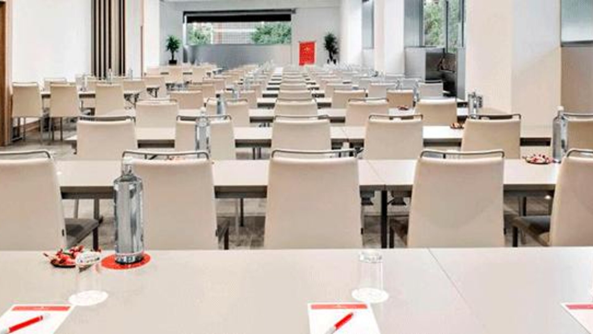 NH Collection Barcelona Constanza