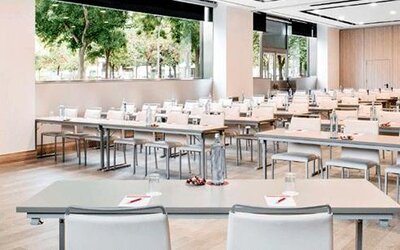 NH Collection Barcelona Constanza