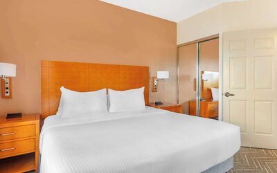 Hilton Vacation Club Varsity Club Tucson
