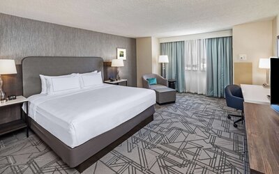 DoubleTree by Hilton Tulsa Downtown