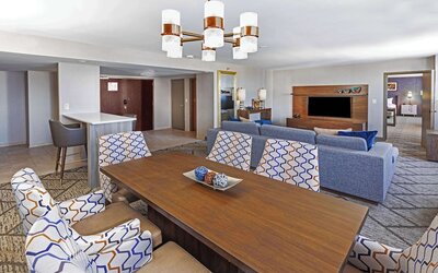DoubleTree by Hilton Tulsa Downtown