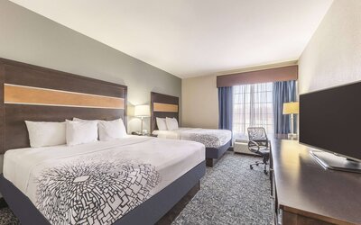 La Quinta Inn & Suites by Wyndham Tulsa - Catoosa Route 66