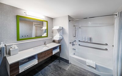 Hampton Inn & Suites Tulsa-Woodland Hills 71st-Memorial
