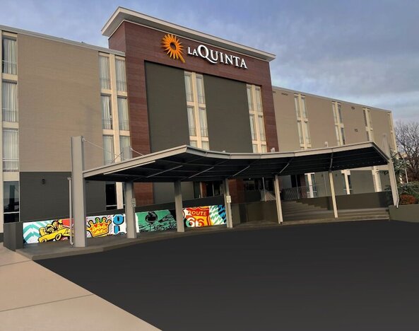 La Quinta Inn & Suites by Wyndham Tulsa Downtown/Route 66