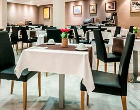 Hotel Avenida Almeria