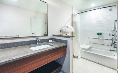 Fairfield Inn & Suites by Marriott Tulsa Catoosa