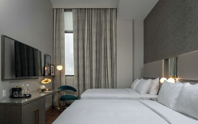 Tulsa Club Hotel, Curio Collection by Hilton