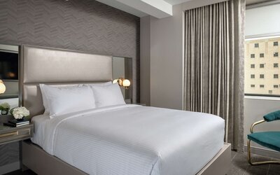Tulsa Club Hotel, Curio Collection by Hilton