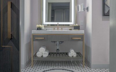 Tulsa Club Hotel, Curio Collection by Hilton