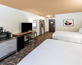 Holiday Inn Hotel & Suites Tulsa South by IHG