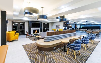 Holiday Inn Hotel & Suites Tulsa South by IHG