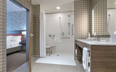 Home2 Suites By Hilton Tulsa Airport