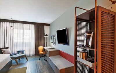 Hotel Indigo Tulsa DWTN-Entertainment Area by IHG