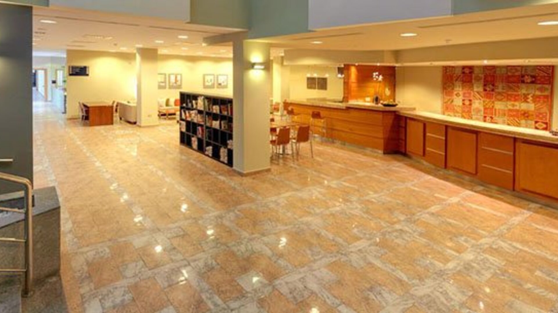 Ramada Valencia Almussafes