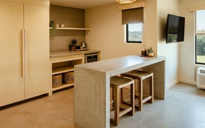 Brut Hotel