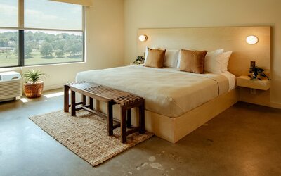 Brut Hotel