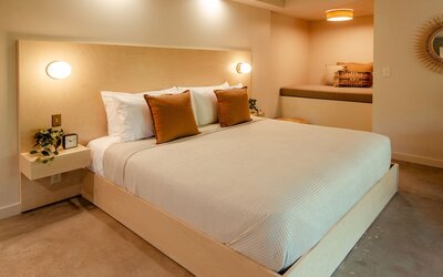 Brut Hotel