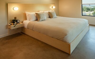 Brut Hotel