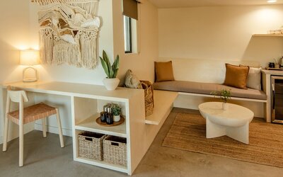 Brut Hotel