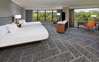 DoubleTree by Hilton Tulsa - Warren Place