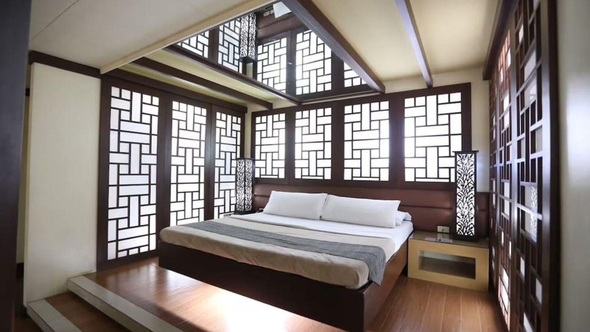 Day room with natural light at Victoria Court North EDSA - Caloocan.