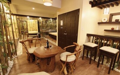 Dining and bar area at Victoria Court North EDSA - Caloocan.