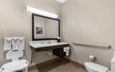 Comfort Inn & Suites