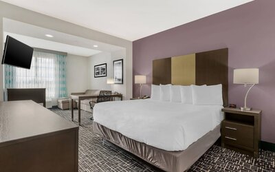 Comfort Inn & Suites