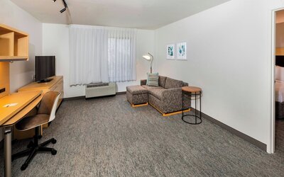 Towneplace Suites by Marriott Broken Arrow